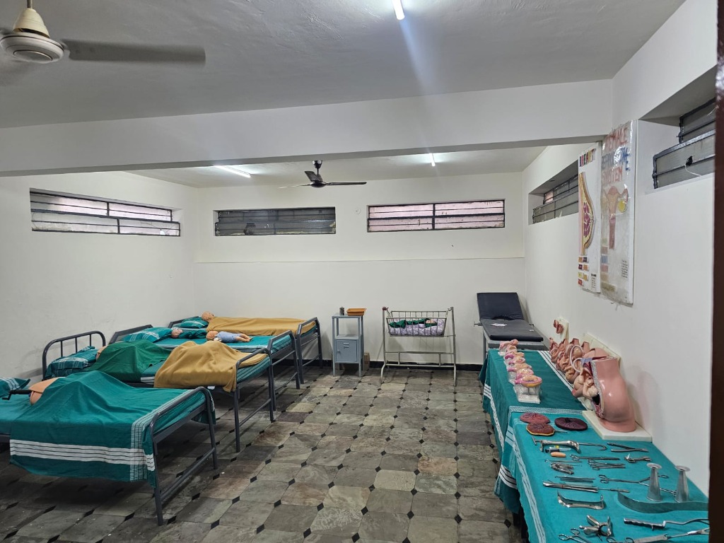 Maternity Simulation Lab beds and models